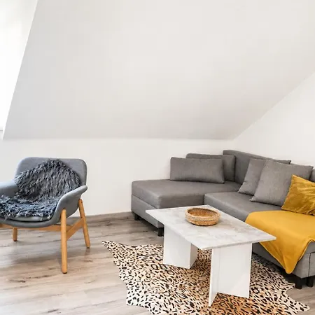 - Cafe Princ Pod Hradem Wifi, Klima Daire Šternberk